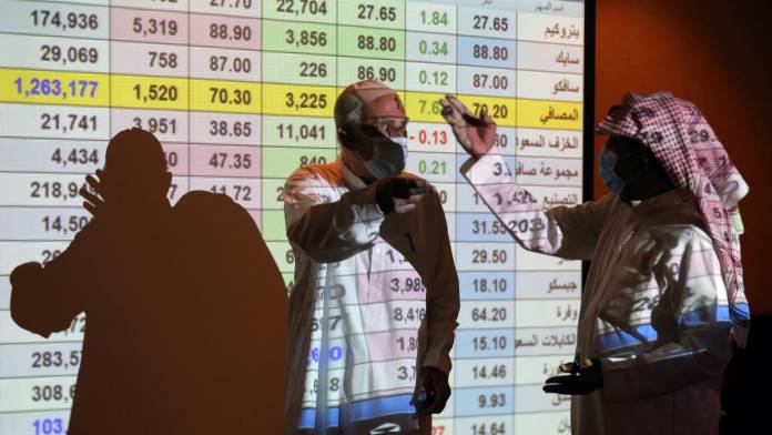 قيود أشد على الصفقات الخاصة في سوق الأسهم السعودية