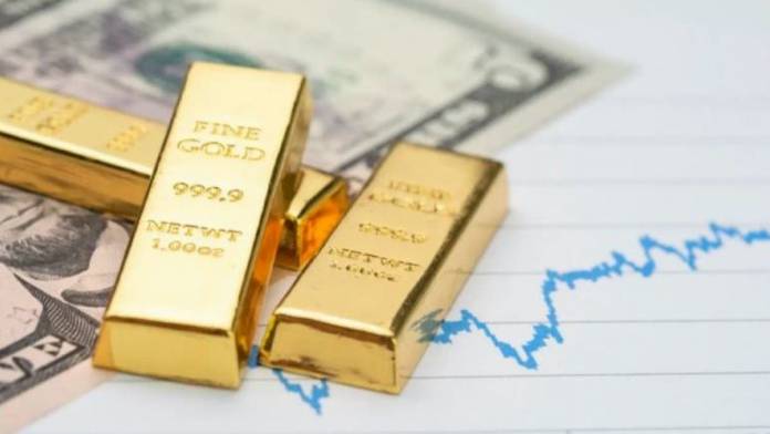 الذهب يرتفع 1% بفعل انخفاض الدولار وآمال تحفيز أميركي