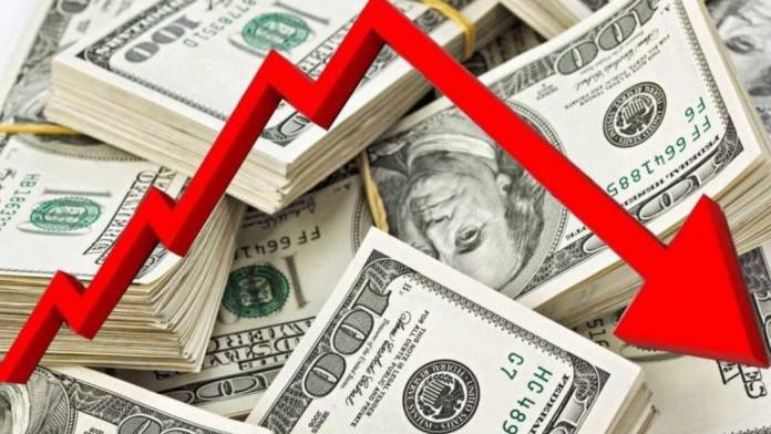 سيتي بنك: الدولار الأميركي قد يهبط 20% في عام 2021