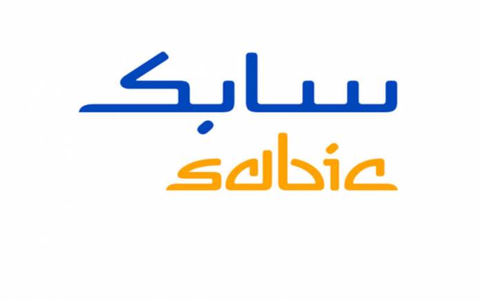 سابك السعودية تفاوض بنوكا بشأن خيارات تسهيل ائتماني دوار بملياري دولار